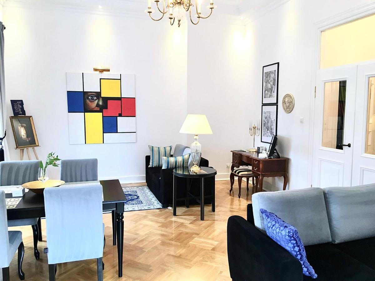 Mondrian Luxury Suites & Apartments Market Square I Warschau Buitenkant foto