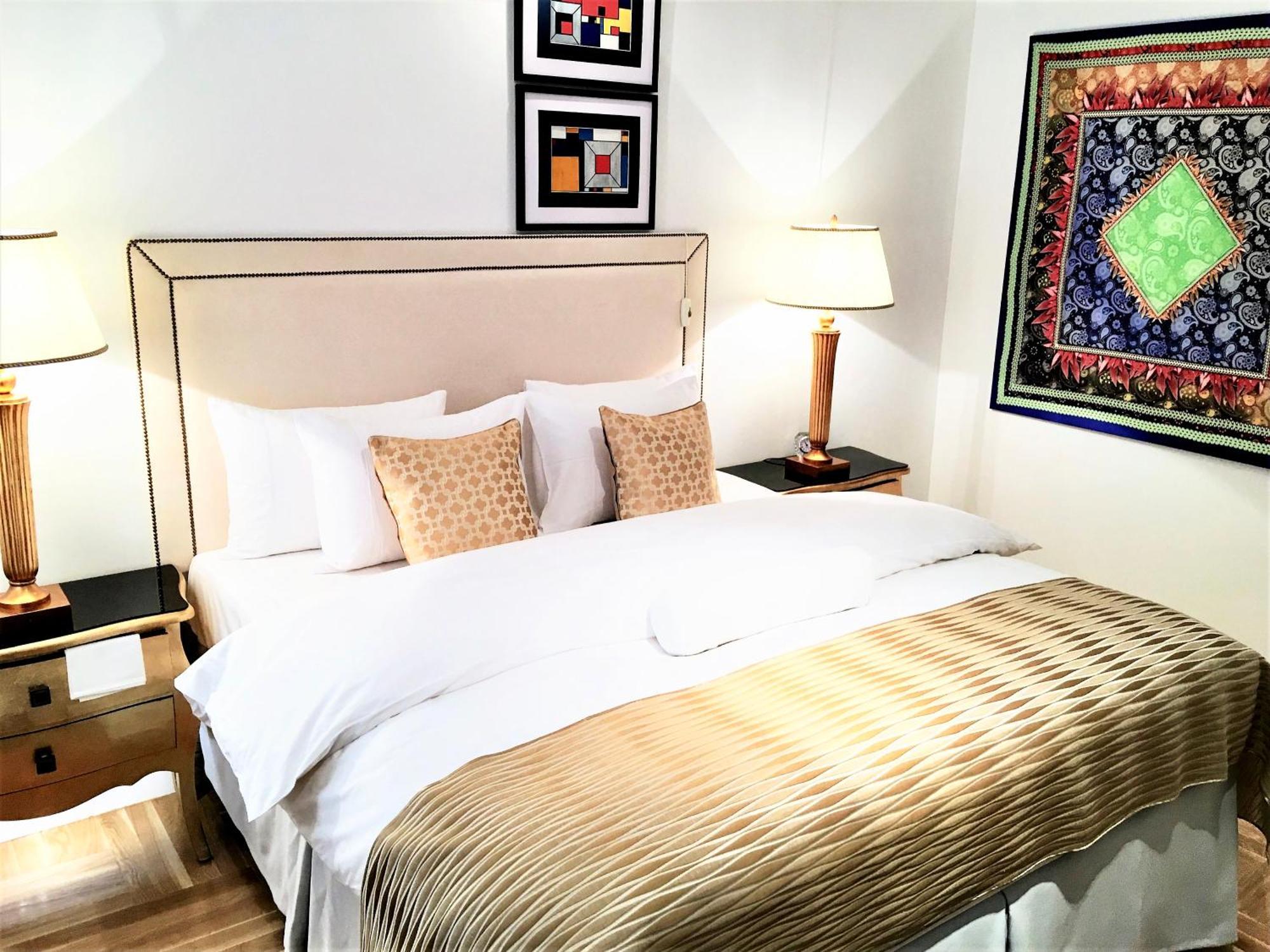 Mondrian Luxury Suites & Apartments Market Square I Warschau Kamer foto